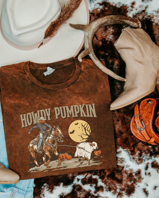 Howdy Pumpkin Tee - Rust